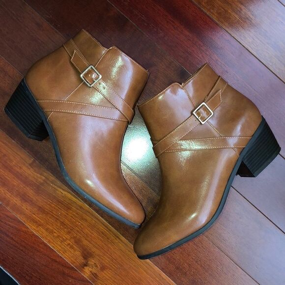 Karen Scott 8 Flynne Tan Brown Ankle Booties - Picture 4 of 9